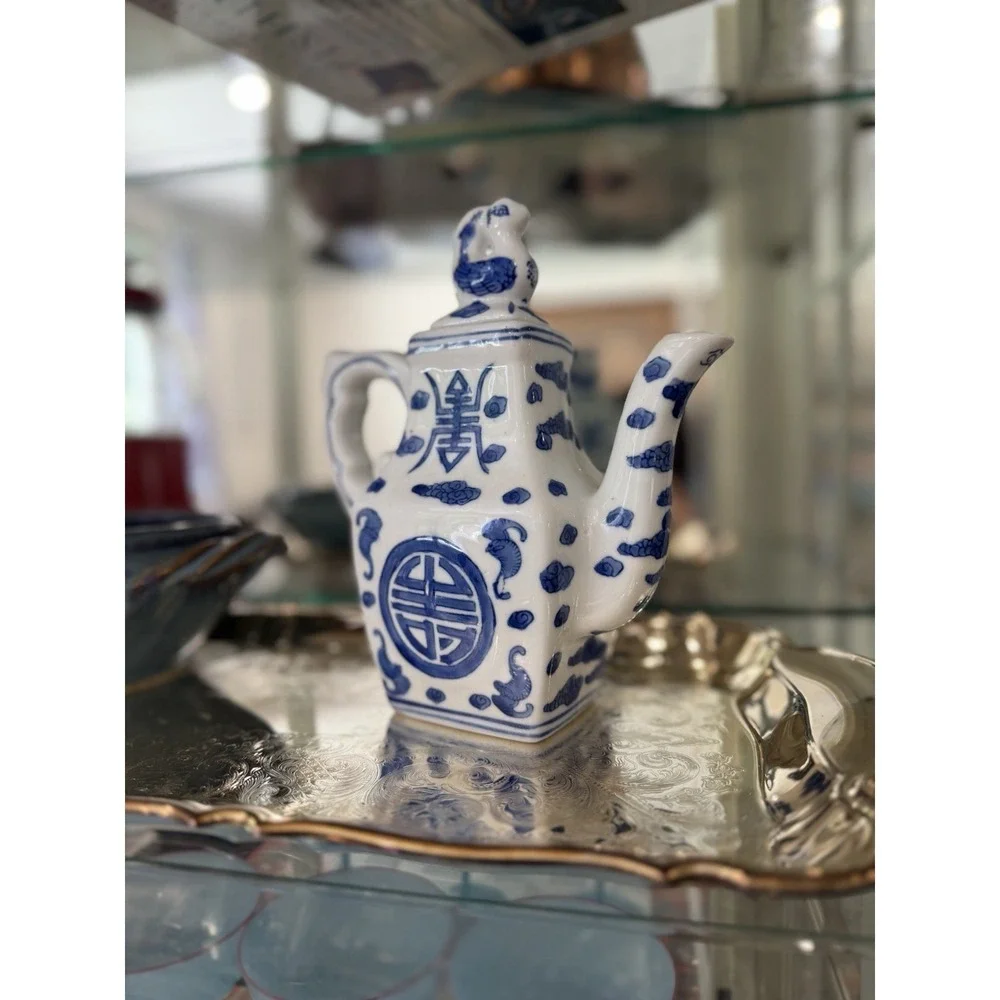 Vintage traditional chinese